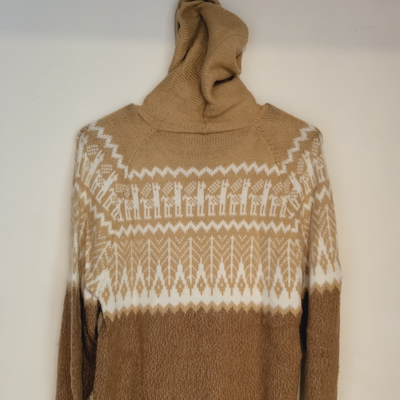 Alpaca Unisex-Adult Sweater Size LG  Pullover Hooded - Picture 9 of 10